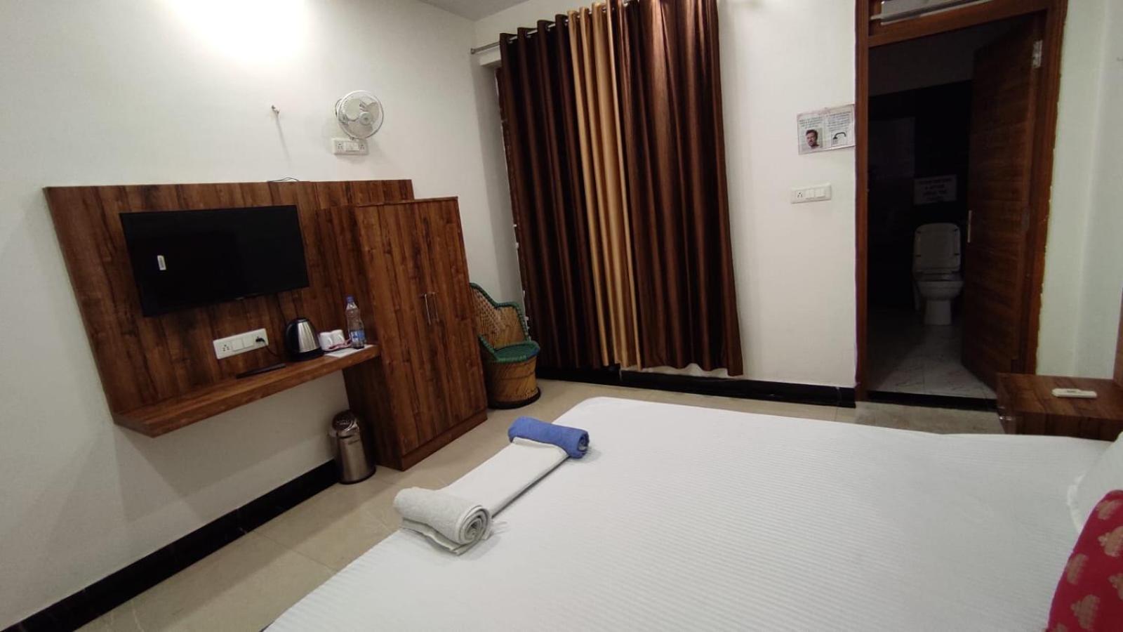 Taj Street Hostel Agra  Ngoại thất bức ảnh